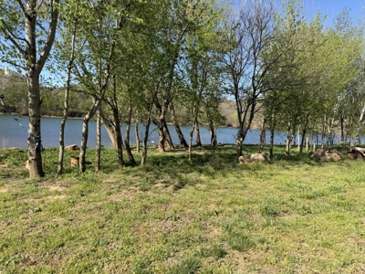 River Front Lot For Sale In Arkansas - image 17