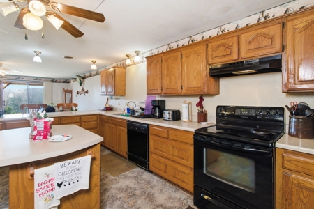 Ozarks 81-Acre Farm Near Bull Shoals Lake & National Forest - image 10