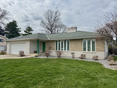 Brick Ranch Home Auction - May 5th @ 6PM - image 3