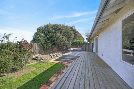 Esparto Historic Estate on 5 Acres with Landmark Barn - image 48