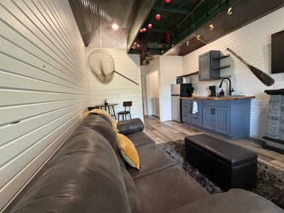 Arkansas Fishing Cabin For Sale Near White River - image 6