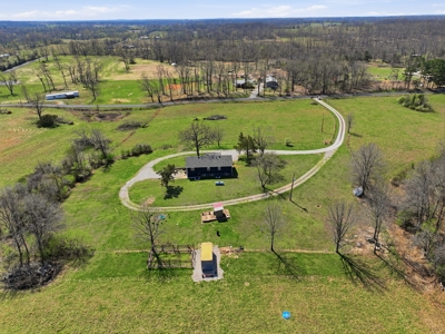 Spacious Country Retreat on 22.6 Acres with Dual Living Potential - image 37