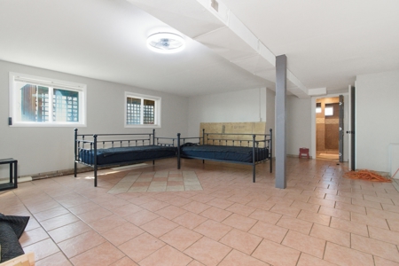 Spacious Country Retreat on 22.6 Acres with Dual Living Potential - image 29