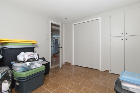 Spacious Country Retreat on 22.6 Acres with Dual Living Potential - image 30