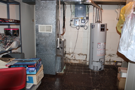 Woodsfield OH Ranch home on full basement - image 28