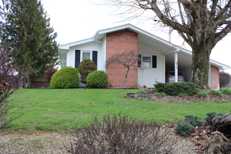 Woodsfield OH Ranch home on full basement - image 1