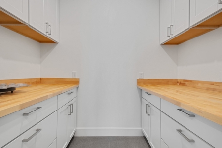 Golf Course Luxury Home in Robson Ranch Denton - image 33