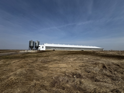 3.5± acre livestock facility located in the Town of Richmond - image 1