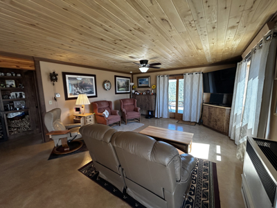 Mountain Home for Sale with Fabulous Mountain Views - image 16