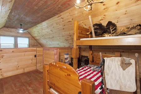 Missouri Ozarks Cabin for Sale / 6 Acres / Highway Frontage - image 17