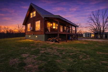 Missouri Ozarks Cabin for Sale / 6 Acres / Highway Frontage - image 1