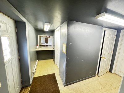 13-acre farmstead in the Town of Clinton in Rock County - image 9