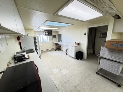 13-acre farmstead in the Town of Clinton in Rock County - image 11