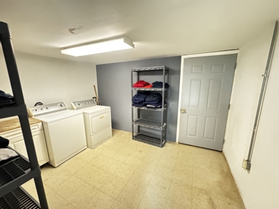 13-acre farmstead in the Town of Clinton in Rock County - image 8