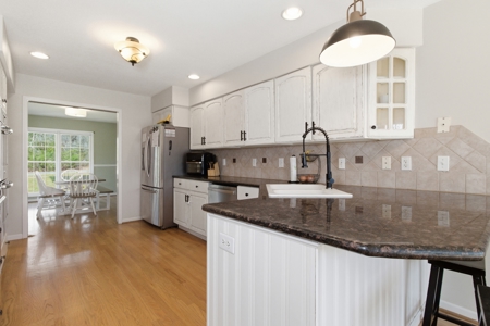 Gorgeous Custom Built Home with Equine setup - image 5