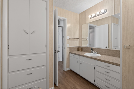 Adair, Oklahoma Lakefront Home For Sale - image 23