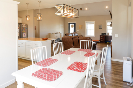 Modern Farmhouse In Sage Arkansas - image 14