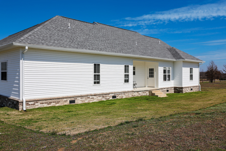 Modern Farmhouse In Sage Arkansas - image 39