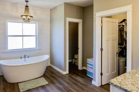 Modern Farmhouse In Sage Arkansas - image 26