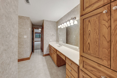 4BR-3BA Home in Winnsboro, TX 11.2 Acres Large Shop Move In Ready - image 30