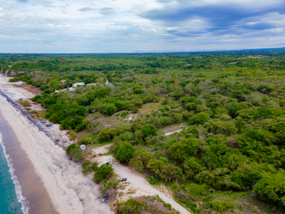 Oceanfront Land El Higo Panama | 9,146 m² Investment Opportunity - image 2