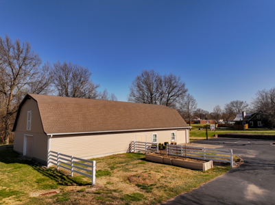 Home For Sale Lamar, Missouri, Barton County - image 4