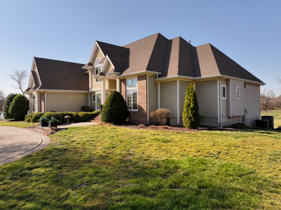 Home For Sale Lamar, Missouri, Barton County - image 2