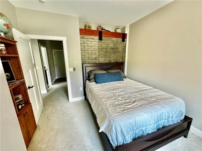 Energy Efficient, Spacious Home Near NWSU - image 43