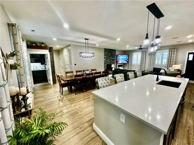 Energy Efficient, Spacious Home Near NWSU - image 18