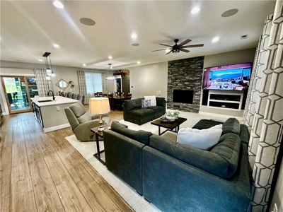 Energy Efficient, Spacious Home Near NWSU - image 8