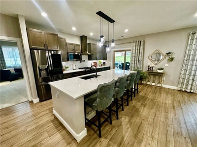 Energy Efficient, Spacious Home Near NWSU - image 14