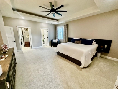 Energy Efficient, Spacious Home Near NWSU - image 27