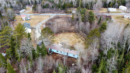 Affordable Country Living on 4.17 Acres - Lincoln, Maine - image 6