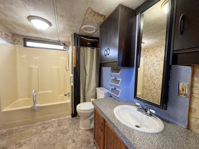 Affordable Country Living on 4.17 Acres - Lincoln, Maine - image 19