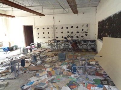 2.9 Acres w/ Abandon Schoolhouse in Hancock County - image 11