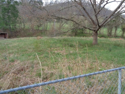2.9 Acres w/ Abandon Schoolhouse in Hancock County - image 32