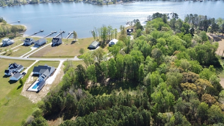 Wooded Cul-de-Sac Lot with Bath Creek Views - image 8