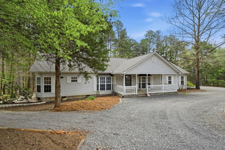 Home For Sale in Davidson, NC| Private Cul-de-sac| Open Floorplan - image 2