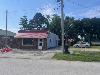 Hamilton Mo Opportunity!  Commercial Lots & Buildings For Sale - image 2