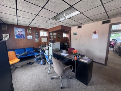 Hamilton Mo Opportunity!  Commercial Lots & Buildings For Sale - image 8