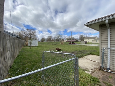 Charming Home w/Beautiful Wood Floors, Large Fenced Yard! - image 27