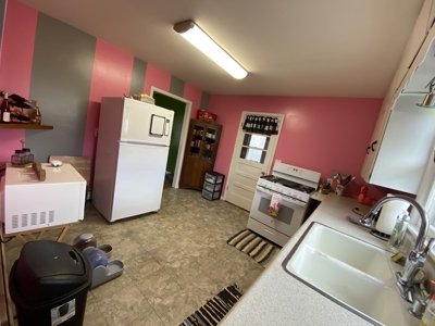 Charming Home w/Beautiful Wood Floors, Large Fenced Yard! - image 20