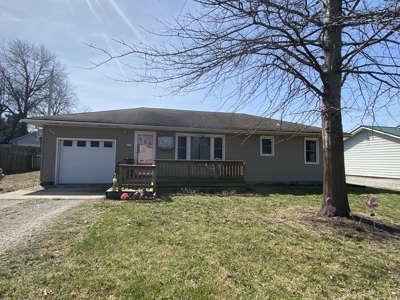 Charming Home w/Beautiful Wood Floors, Large Fenced Yard! - image 35