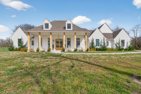 Pryor, Oklahoma Luxury Lake Home For Sale - image 3