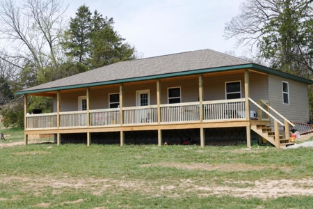 Newly Built Country Home in Gainesville, Missouri, Ozark County - image 2