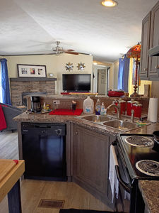 Charming Country Home in Liberty - image 3