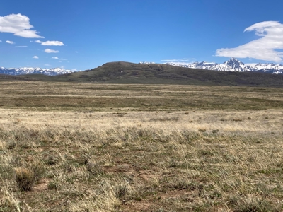 40-Acre Scenic Retreat: No HOA, Huge Views near Dallas Divide - image 2