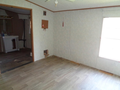 Doublewide on .19 acre lot in Morristown, Tennessee - image 10