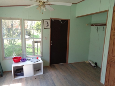 Doublewide on .19 acre lot in Morristown, Tennessee - image 6