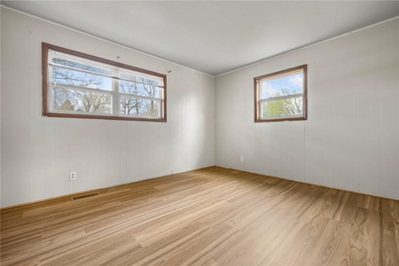 Updated Home With Sulphur Mountain View For Sale Harrison - image 5